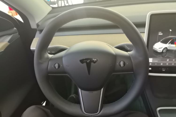 Used Tesla Model Y 2022 Revised Version Long-Range All-Wheel Drive Steering Wheel
