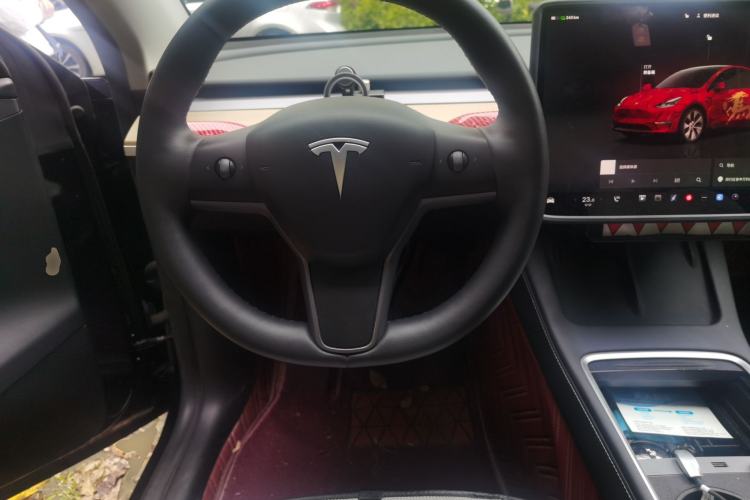 Used Tesla Model Y 2022 Revised Version Long-Range All-Wheel Drive Steering Wheel