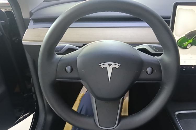 Used Tesla Model Y 2022 Rear-Wheel-Drive Version Steering Wheel