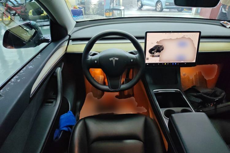 Used Tesla Model Y 2022 Rear-Wheel-Drive Version Steering Wheel