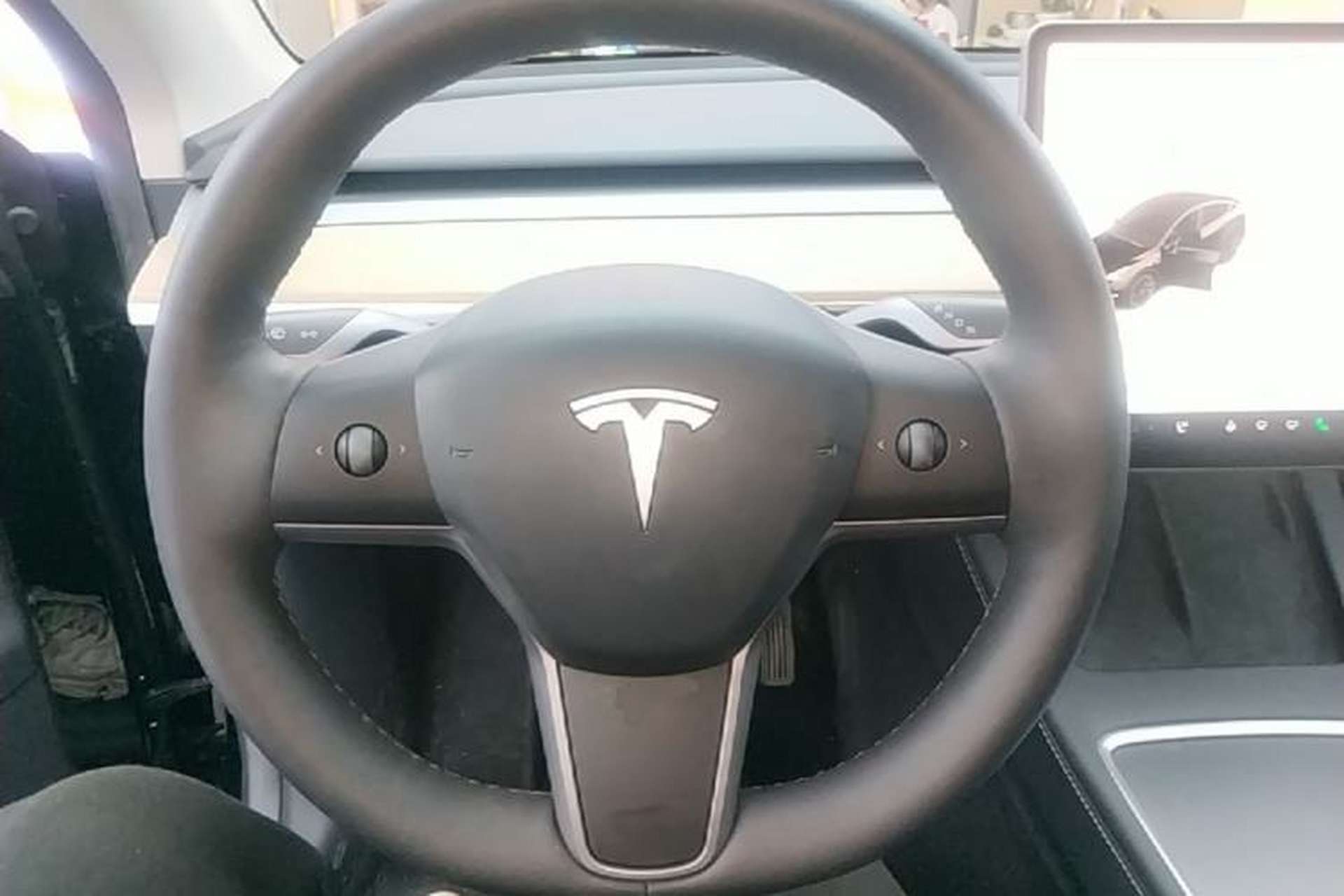 Used Tesla Model Y 2022 Revised Version Rear-Wheel Drive Steering Wheel