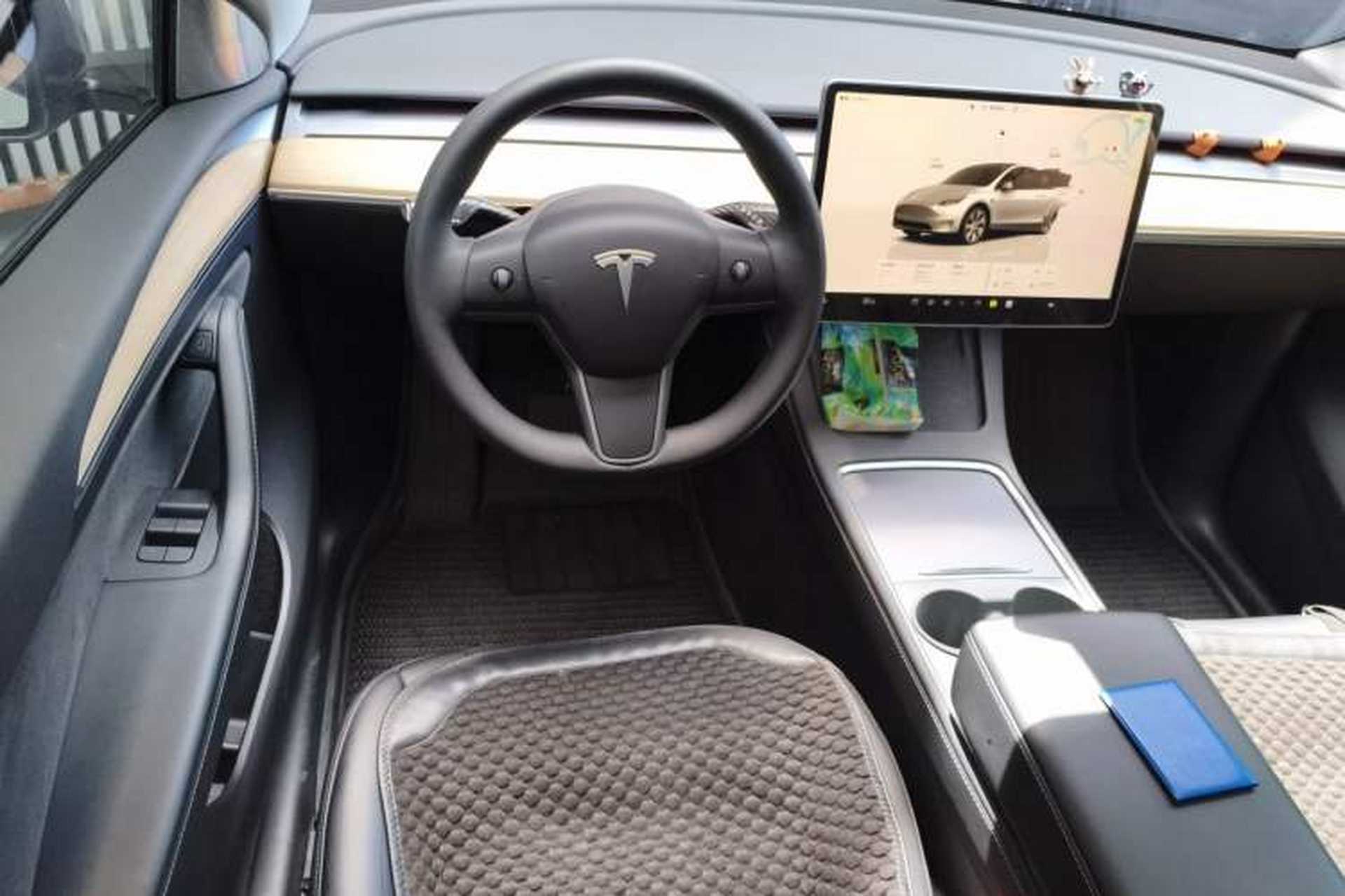 Used Tesla Model Y 2022 Revised Version Rear-Wheel Drive Steering Wheel