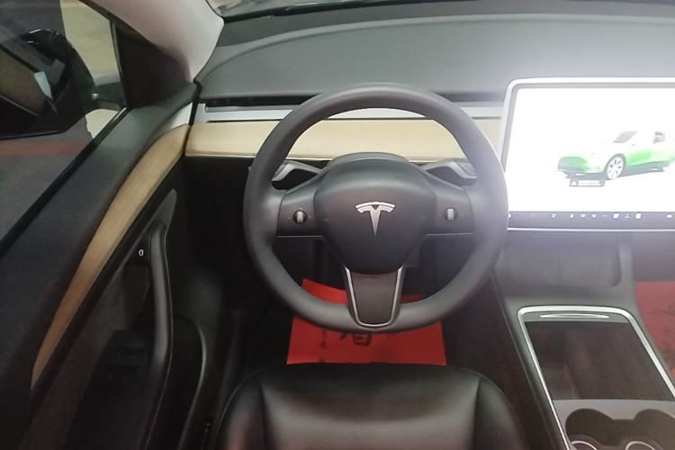 Used Tesla Model Y 2022 Revised Version Rear-Wheel Drive Steering Wheel
