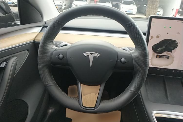 Used Tesla Model Y 2022 Revised Version Rear-Wheel Drive Steering Wheel