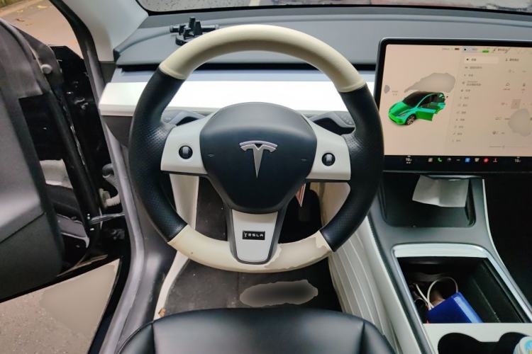 Used Tesla Model Y 2022 Rear-Wheel-Drive Version Steering Wheel