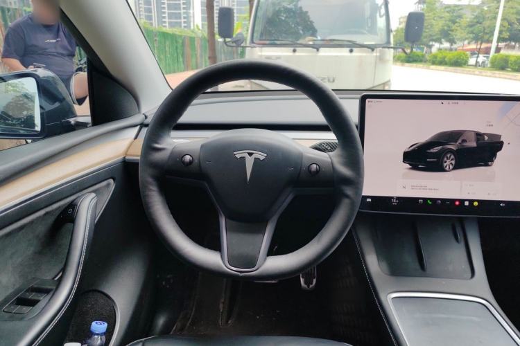 Used Tesla Model Y 2022 Revised Version Rear-Wheel Drive Steering Wheel