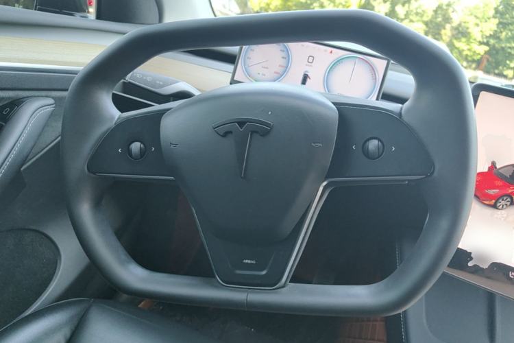 Used Tesla Model Y 2022 Revised Version Rear-Wheel Drive Steering Wheel
