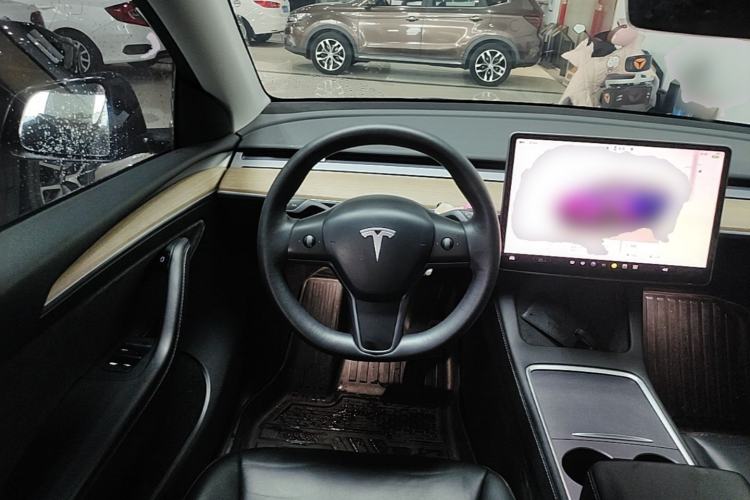 Used Tesla Model Y 2022 Rear-Wheel-Drive Version Steering Wheel