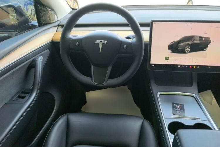 Used Tesla Model Y 2022 Revised Version Rear-Wheel Drive Steering Wheel