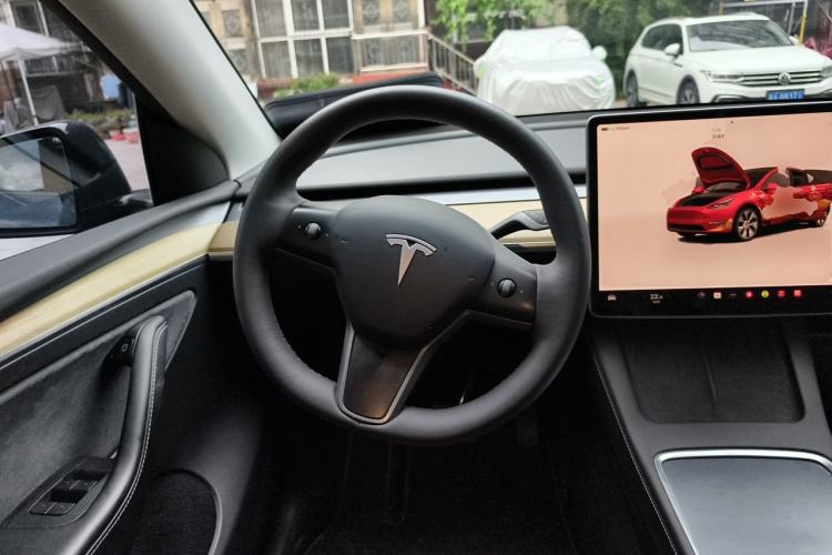Used Tesla Model Y 2022 Revised Version Rear-Wheel Drive Steering Wheel
