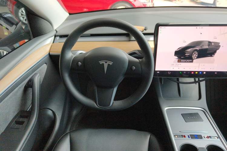 Used Tesla Model Y 2022 Revised Version Rear-Wheel Drive Steering Wheel