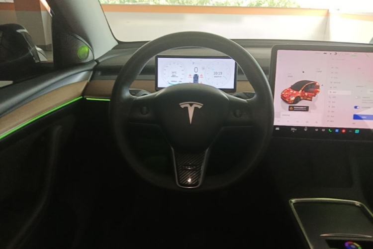 Used Tesla Model Y 2022 Rear-Wheel-Drive Version Steering Wheel