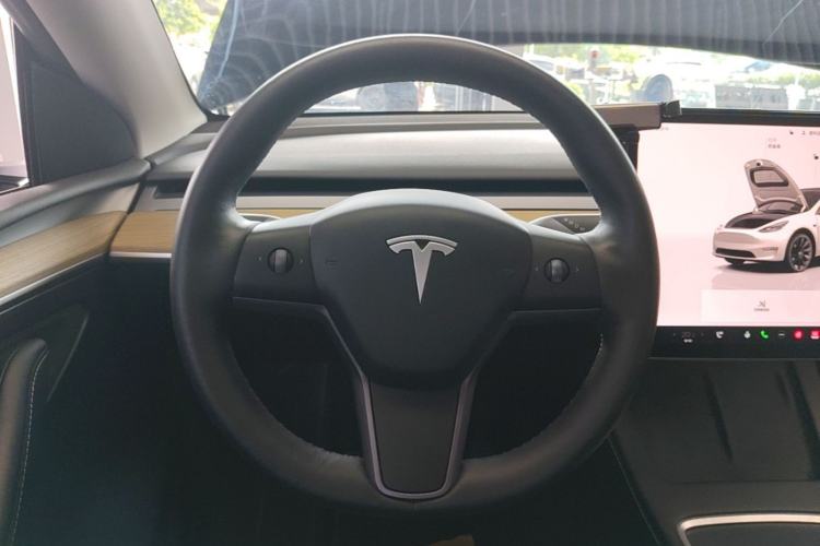Used Tesla Model Y 2022 Revised Version Rear-Wheel Drive Steering Wheel