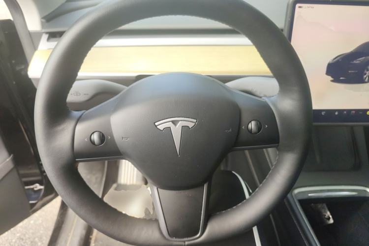 Used Tesla Model Y 2022 Revised Version Long-Range All-Wheel Drive Steering Wheel