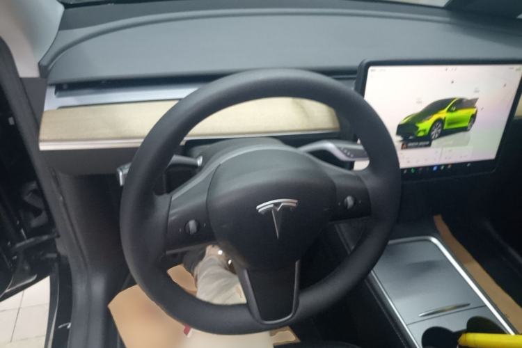 Used Tesla Model Y 2022 Revised Version Long-Range All-Wheel Drive Steering Wheel