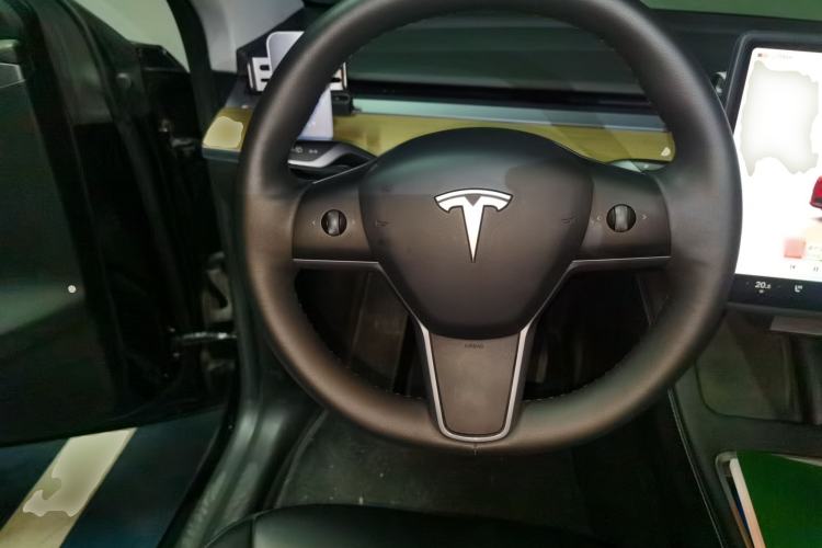 Used Tesla Model Y 2022 Revised Version Rear-Wheel Drive Steering Wheel