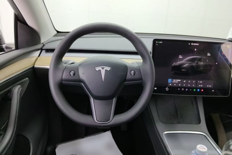 Used Tesla Model Y 2022 Revised Version Rear-Wheel Drive Steering Wheel