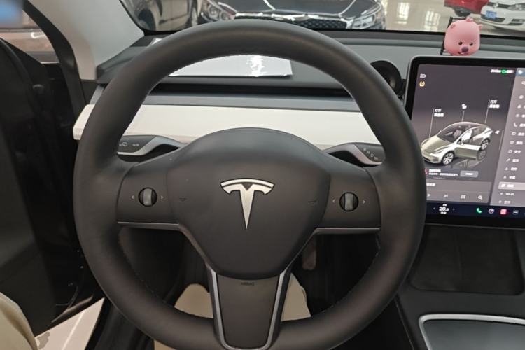 Used Tesla Model Y 2022 Revised Version Rear-Wheel Drive Steering Wheel