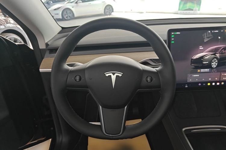 Used Tesla Model Y 2022 Revised Version Rear-Wheel Drive Steering Wheel