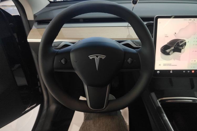 Used Tesla Model Y 2022 Revised Version Rear-Wheel Drive Steering Wheel