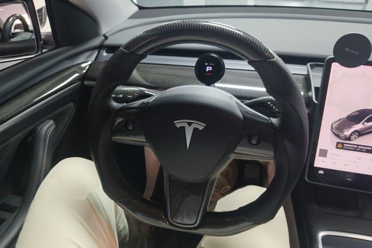 Used Tesla Model Y 2022 Revised Version Rear-Wheel Drive Steering Wheel