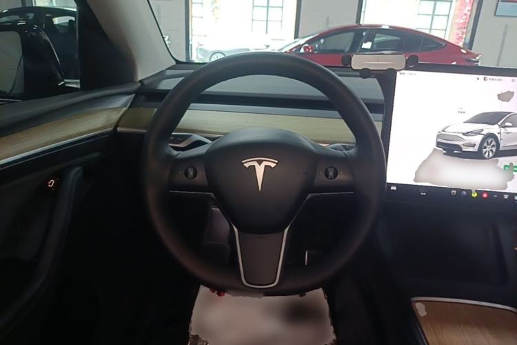 Used Tesla Model Y 2022 Revised Version Rear-Wheel Drive Steering Wheel