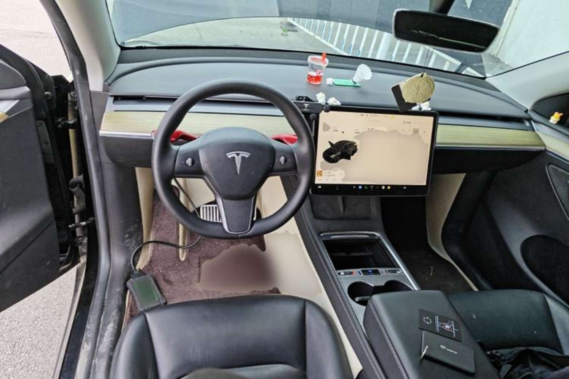Used Tesla Model Y 2022 Revised Version Rear-Wheel Drive Steering Wheel