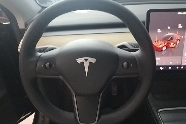 Used Tesla Model Y 2022 Revised Version Rear-Wheel Drive Steering Wheel