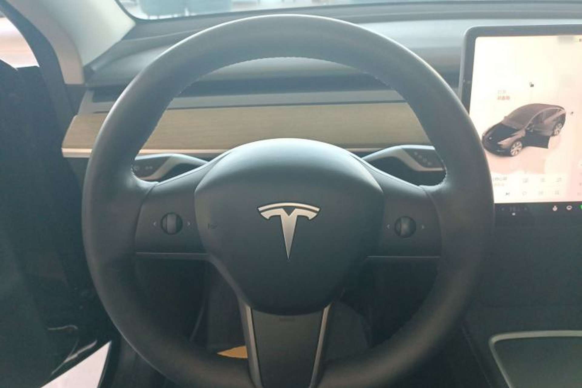 Used Tesla Model Y 2022 Revised Version Rear-Wheel Drive Steering Wheel