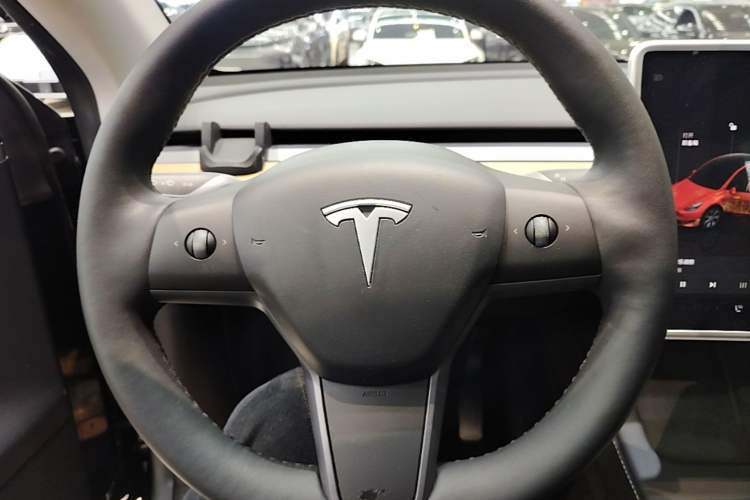 Used Tesla Model Y 2022 Revised Version Rear-Wheel Drive Steering Wheel