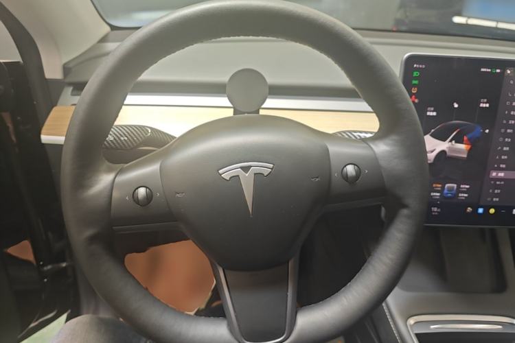 Used Tesla Model Y 2022 Revised Version Long-Range All-Wheel Drive Steering Wheel