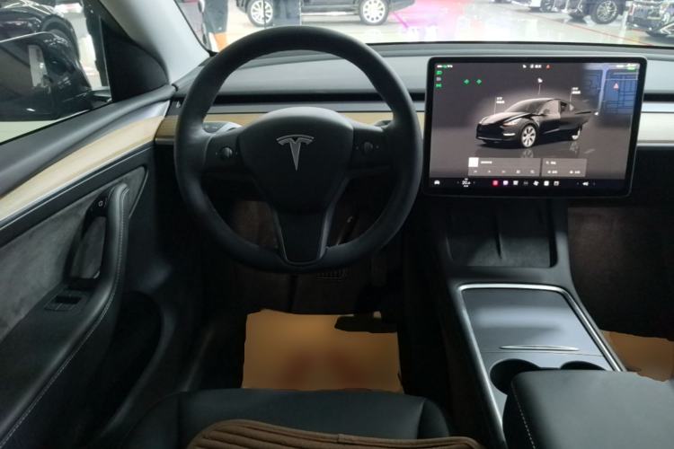 Used Tesla Model Y 2022 Rear-Wheel-Drive Version Steering Wheel