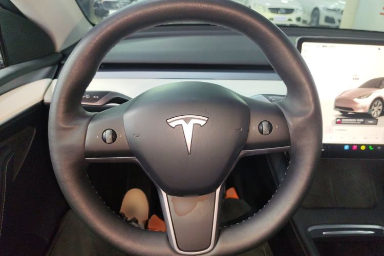 Used Tesla Model Y 2022 Revised Version Rear-Wheel Drive Steering Wheel
