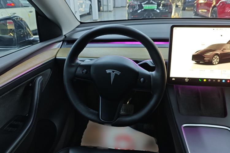 Used Tesla Model Y 2022 Revised Version Rear-Wheel Drive Steering Wheel
