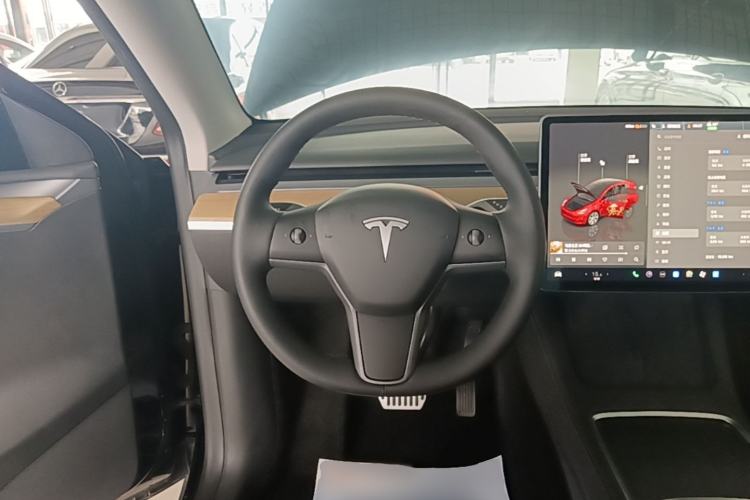 Used Tesla Model Y 2022 Revised Version Rear-Wheel Drive Steering Wheel