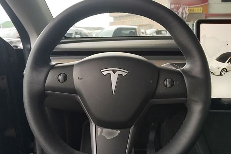 Used Tesla Model Y 2022 Revised Version Rear-Wheel Drive Steering Wheel