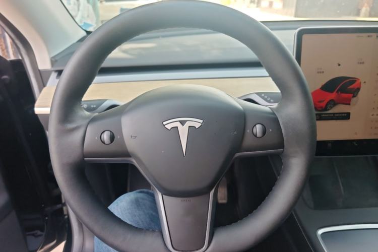Used Tesla Model Y 2022 Revised Version Rear-Wheel Drive Steering Wheel