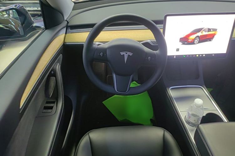 Used Tesla Model Y 2022 Revised Version Rear-Wheel Drive Steering Wheel