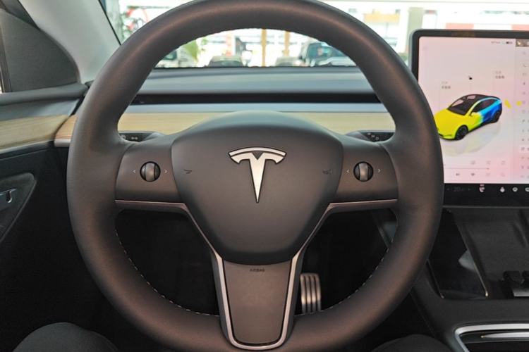 Used Tesla Model Y 2022 Performance High-Performance All-Wheel-Drive Version Steering Wheel