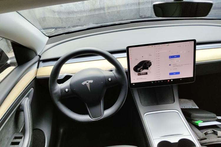 Used Tesla Model Y 2022 Revised Version Rear-Wheel Drive Steering Wheel