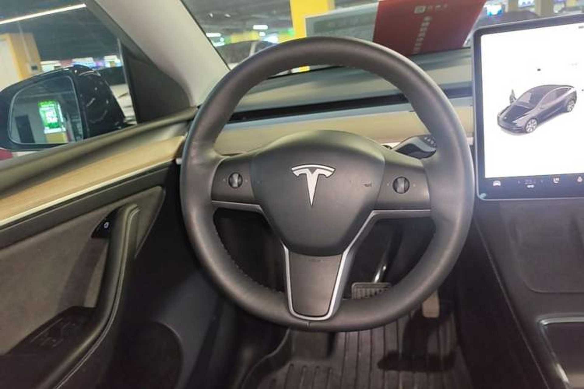 Used Tesla Model Y 2022 Rear-Wheel-Drive Version Steering Wheel