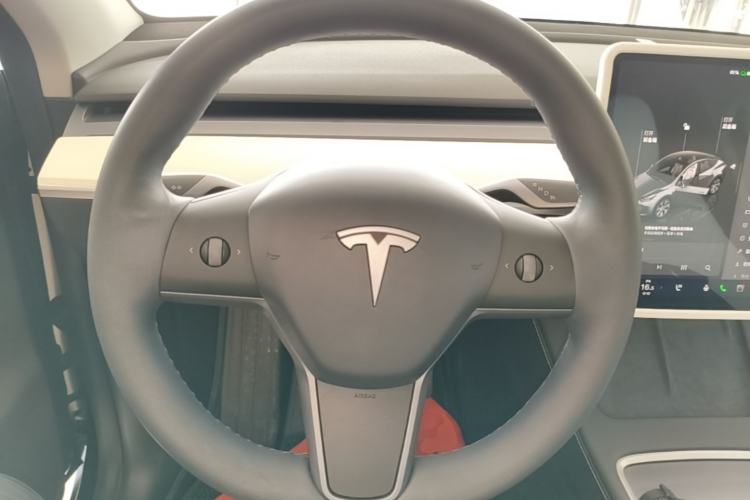 Used Tesla Model Y 2022 Revised Version Rear-Wheel Drive Steering Wheel
