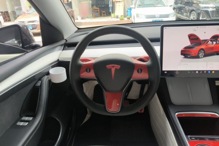 Used Tesla Model Y 2022 Revised Version Rear-Wheel Drive Steering Wheel