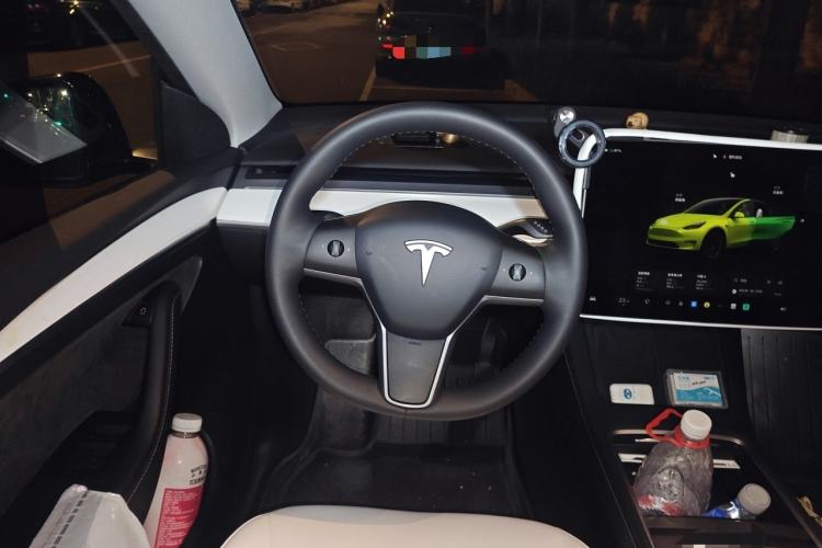 Used Tesla Model Y 2022 Revised Version Rear-Wheel Drive Steering Wheel