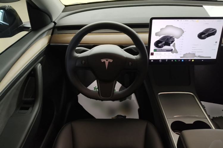 Used Tesla Model Y 2022 Rear-Wheel-Drive Version Steering Wheel