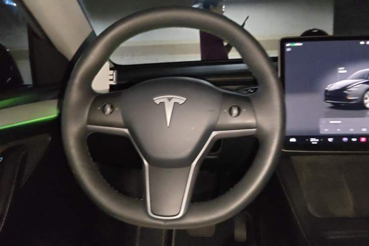 Used Tesla Model Y 2022 Revised Version Rear-Wheel Drive Steering Wheel