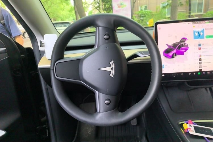 Used Tesla Model Y 2022 Revised Version Rear-Wheel Drive Steering Wheel