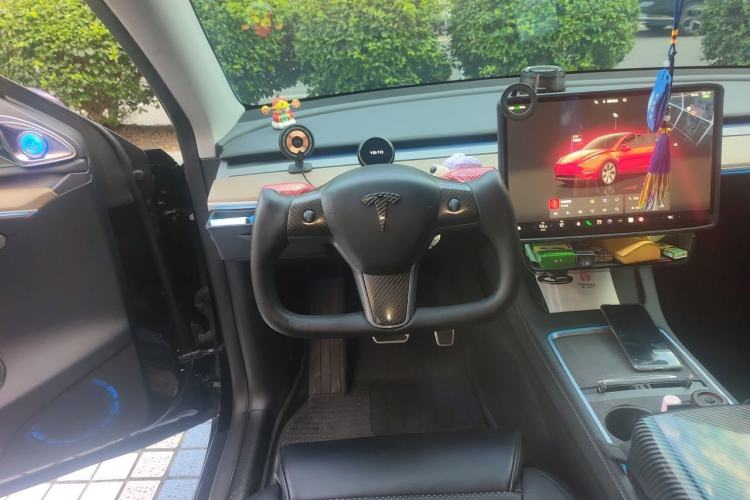 Used Tesla Model Y 2022 Revised Version Long-Range All-Wheel Drive Steering Wheel