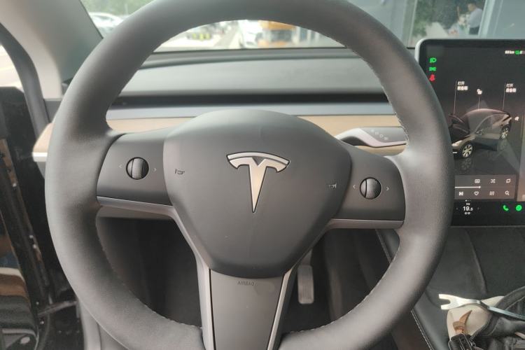 Used Tesla Model Y 2022 Revised Version Rear-Wheel Drive Steering Wheel