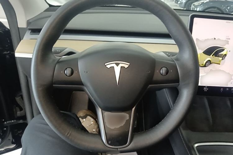 Used Tesla Model Y 2022 Revised Version Rear-Wheel Drive Steering Wheel